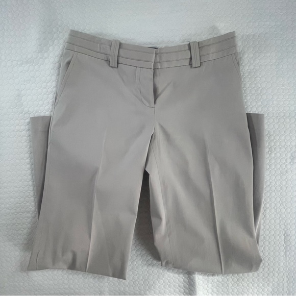 NWT. Talbots. Sz 4P Khakis. Stretchy. Excellent condition. - Picture 5 of 16